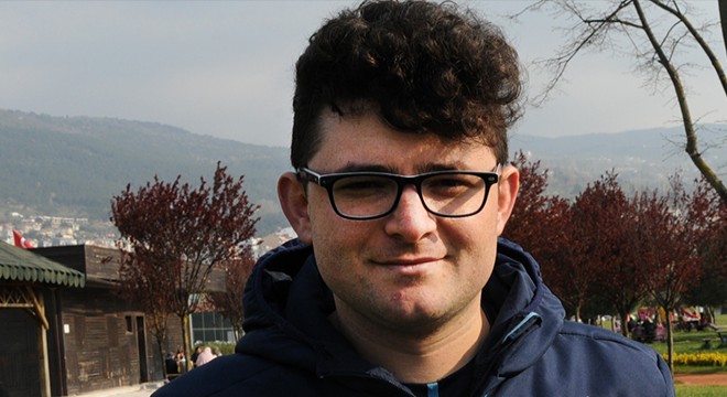 Kemençe çalarak 35 kilo verdi