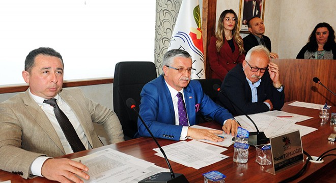 Kemer Belediyesi'nde mart meclisi