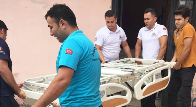 Kemer'de hasta, yaşlı ve ihtiyaç sahiplerine yardım
