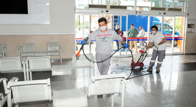 Kemer'de koronavirüs dezenfektesi