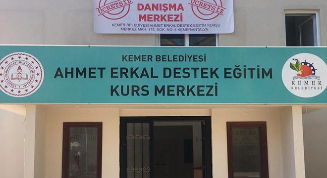 Kemer'de öğrenciler için danışma merkezi