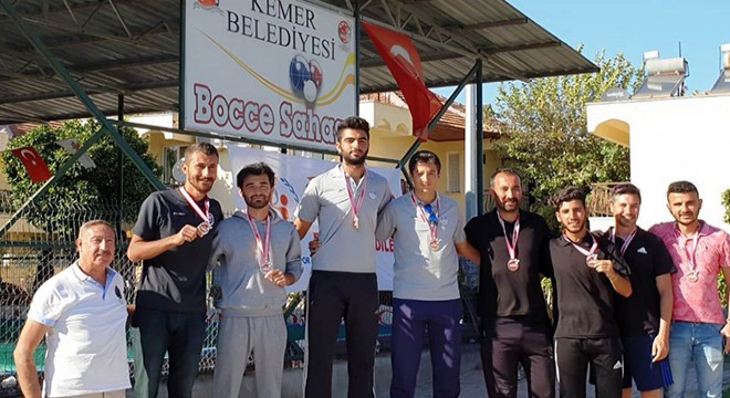 Kemer Belediyesi nden spora destek