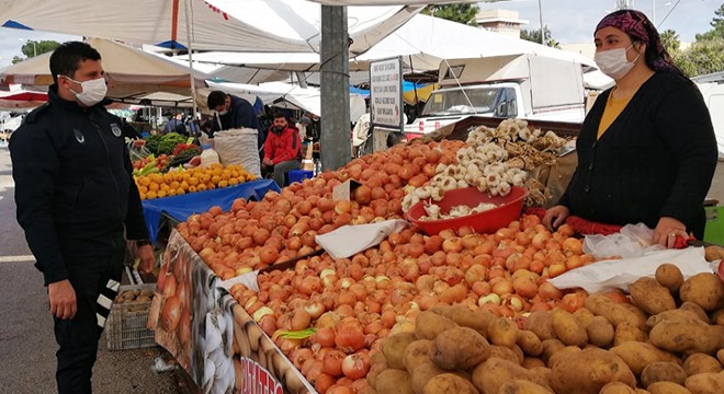 Kemer Belediyesi pandemi tedbirlerini elden bırakmıyor