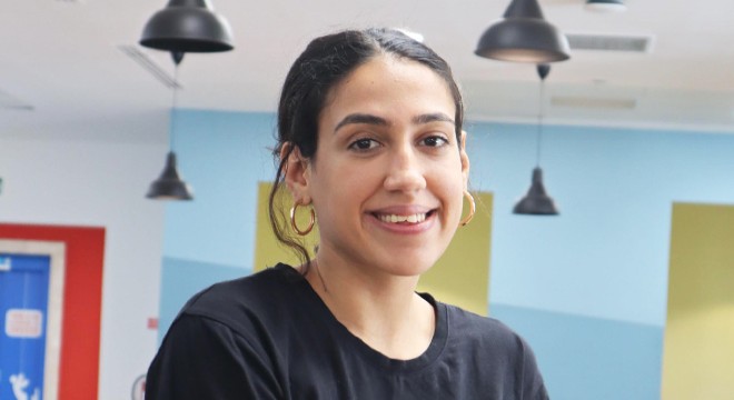 Kendi çekip oynadı, Altın Koza'da birinci oldu