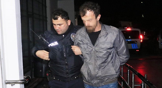 Kendilerini 'hakim, savcı' olarak tanıtıp, vurgun yapmışlar