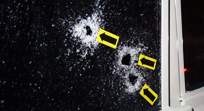Kendisini şikayet edenin otomobilini kurşunladı: 3 yaralı