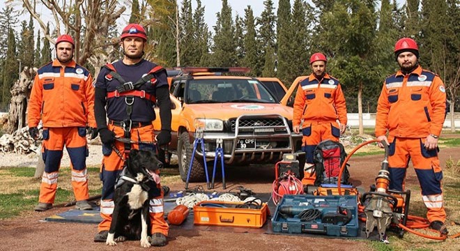 Kepez Arama Kurtarma 12 kişiye ‘CAN’ oldu