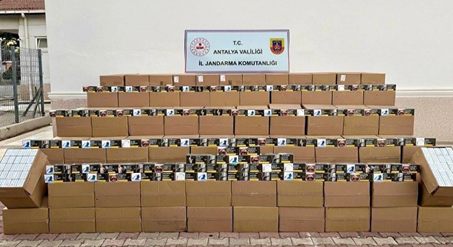 Kepez'de kaçak tütün operasyonu