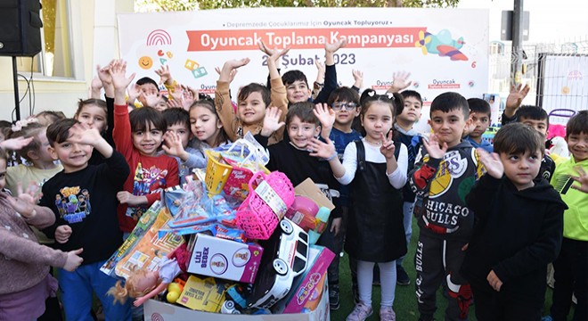 Kepez kreşlerinden depremzede çocuklara oyuncak kampanyası