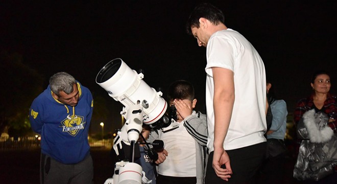 Kepez’de Cumhuriyet ve Bilimle Gece Gözlemi