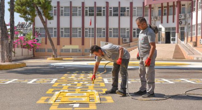 Kepez, okulları yeni eğitim yılına hazırlıyor