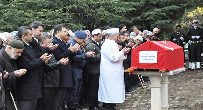 Kıbrıs Gazisi Çatalpınar son yolculuğuna uğurlandı