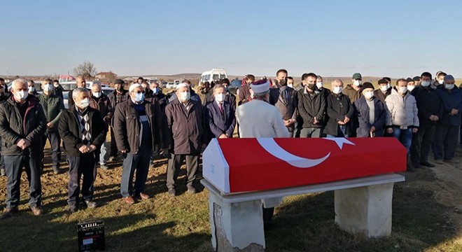 Kıbrıs gazisi İşbilir, askeri törenle toprağa verildi