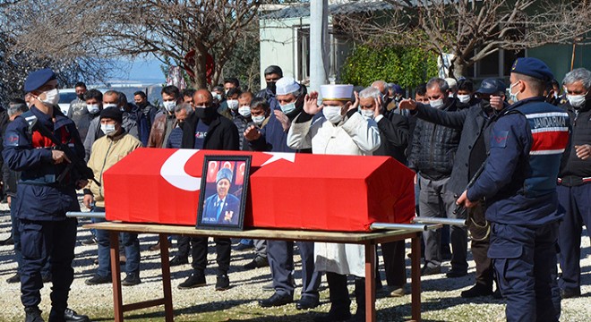 Kıbrıs gazisi son yolculuğuna uğurlandı