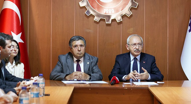Kılıçdaroğlu, emeklilerle bir araya geldi