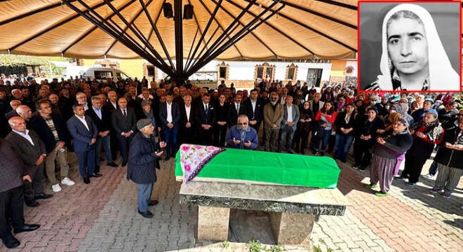 Kılıçdaroğlu'nun halası son yolculuğuna uğurlandı