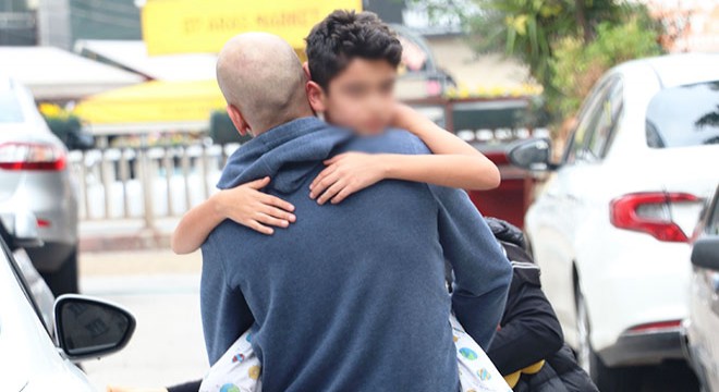 Kilitli evde mahsur kalan çocuk kurtarıldı