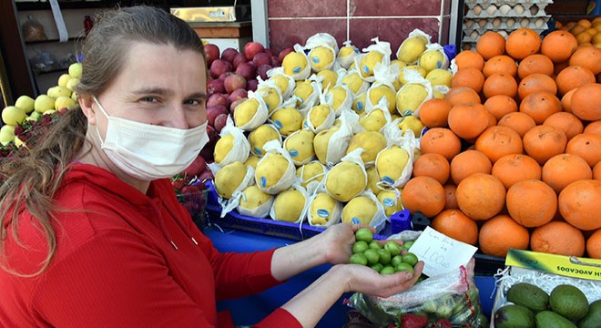 Kilosu 100 liradan kapış kapış gitti...