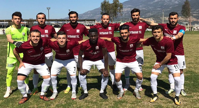 Kınıkspor, Muratpaşa ile berabere kaldı