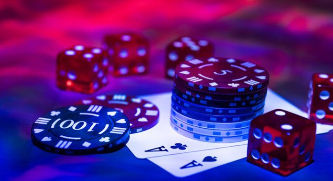 Kıraathaneye kumar baskını: 6 kişiye 38 bin 730 lira ceza