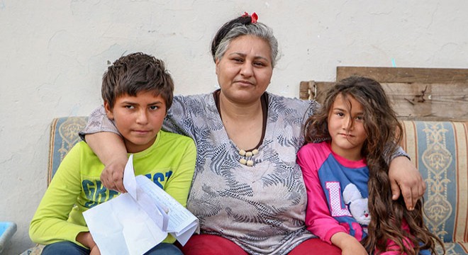 Kirada oturduğu gecekonduya yıkım emri gelen anne, yardım istedi
