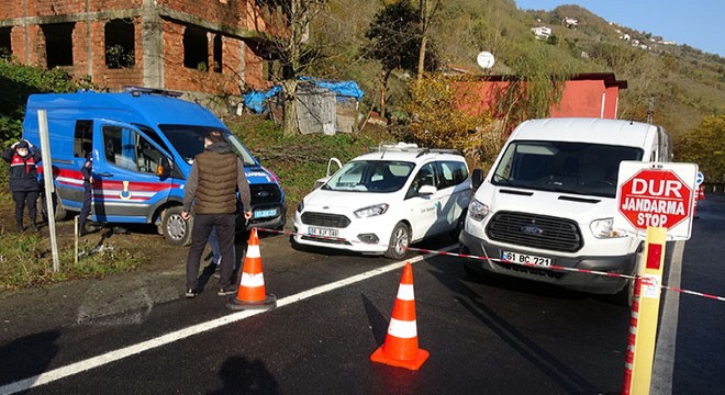 Kırmızı alarm veren Karadeniz’de 19 yerleşim yeri karantinada