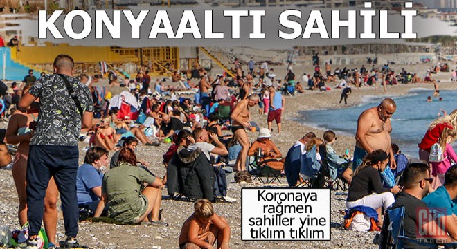 Kısıtlama sonrası sahilde sosyal mesafe unutuldu