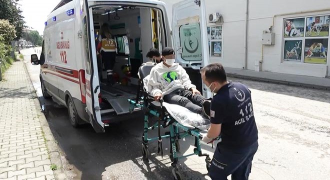 Kısıtlamayı ihlal etti, polisten kaçarken bacağını kırdı
