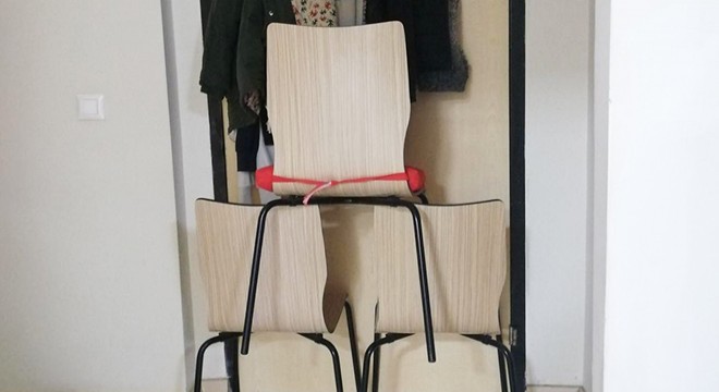 Kız öğrenci yurdunda ‘kedi kız’ eylemi