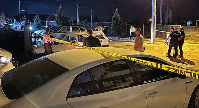 Kız arkadaşı ve onun kardeşini öldürüp, intihar etti