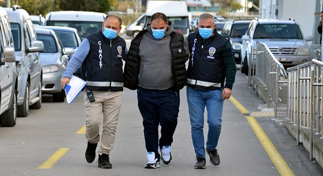 Klimasını tamir ettiği aileye kurşun yağdırdı