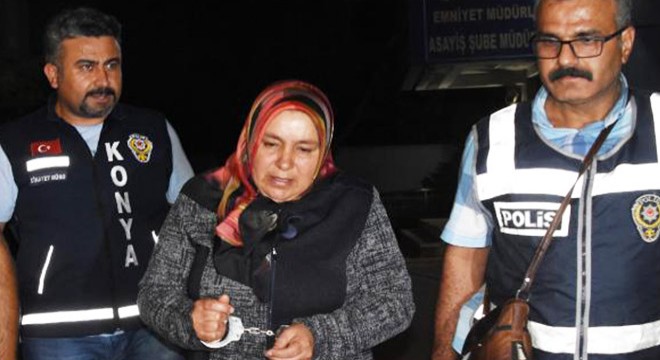 Kocasını, başına keserle 10 kez vurarak öldürmüş