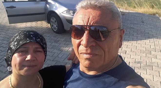 Kocasını uyurken baltayla öldürdü