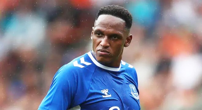 Kolombiyalı futbolcu Yerry Mina ya Süper Lig kancası