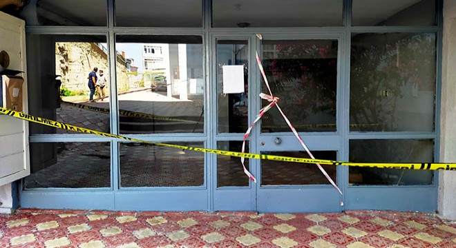 Kolonları patlayan 9 katlı bina tahliye edildi