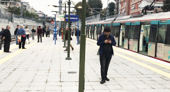 Koltuk yandı, Marmaray seferi aksadı