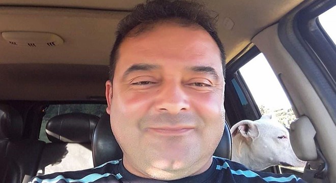 Komşu kavgasında bıçaklandı