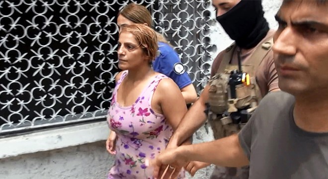 Komşusunun evini kundaklayıp, kendisini yakmaya kalktı