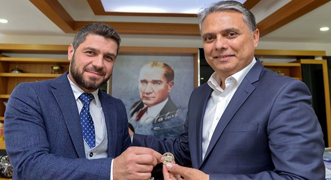 Konsolos Khomenko'dan Ümit Uysal'a ziyaret