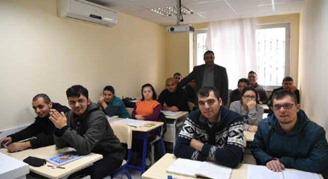 Konyaaltı Belediyesi'nden EKPSS kursu