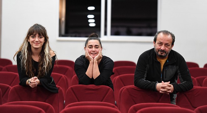 Konyaaltı Belediyesi'nden tiyatro kursu