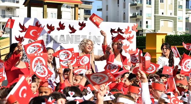 Konyaaltı kreşlerinde Cumhuriyet coşkusu