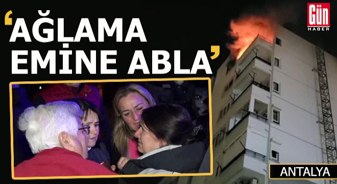 Konyaaltı'nda evi yanan kadını komşuları teselli etmeye çalıştı