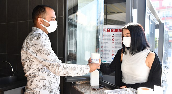 Konyaaltı'ndan öğrencilere ücretsiz çorba