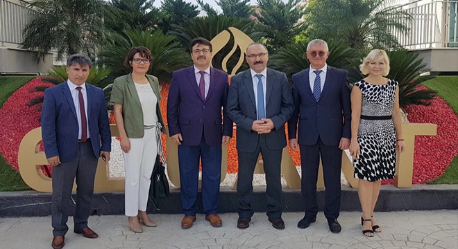 Konyaaltı'nın yeni kaymakamından Ruslara ziyaret