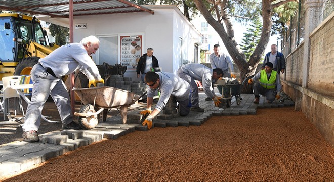 Konyaaltı Belediyesi nden okula kilit taşı