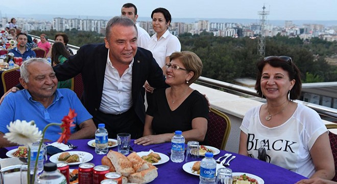 Konyaaltı dan şehit ailelerine iftar