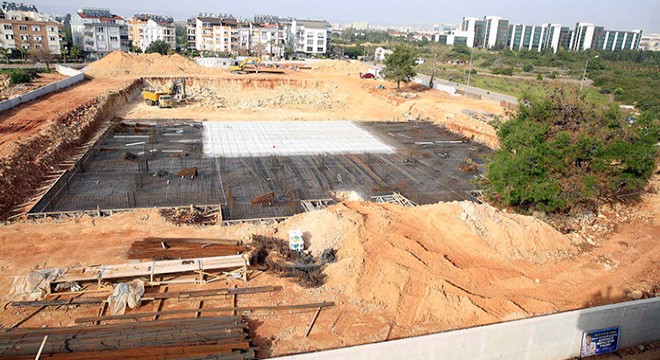 Konyaaltı na spor salonu