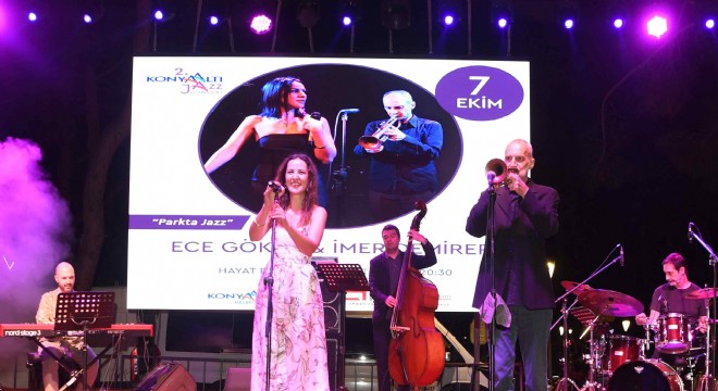 Konyaaltı nda Ece Göksu ve İmer Demirer rüzgarı esti