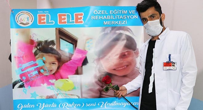 Köpeklerin saldırısında ölen küçük Ruken'in okulunda hüzün